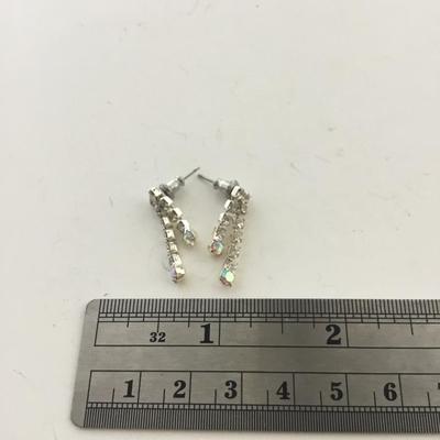 Silver tone dangle rhinestone earrings