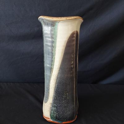 AW3, Peters & More Stoneware Vases & Bowls (FP-BBL)