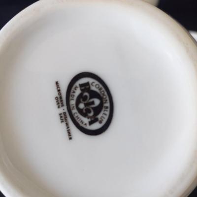 West Elm Plates & Cordon Bleu Pitchers (FP-BBL)