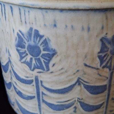 Blue & White Glazed Pottery (FP-BBL)