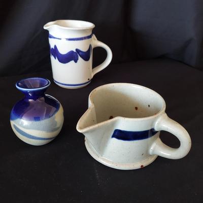 Blue & White Glazed Pottery (FP-BBL)