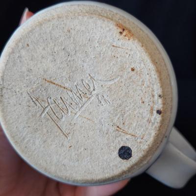 Blue & White Glazed Pottery (FP-BBL)