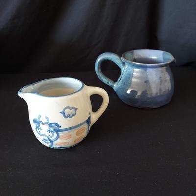 Blue & White Glazed Pottery (FP-BBL)