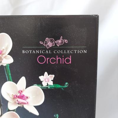 Two Lego Orchids (FP-BBL)