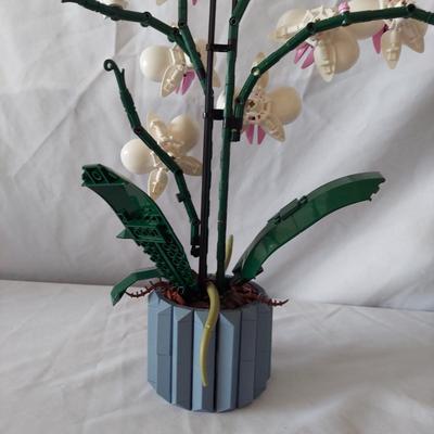 Two Lego Orchids (FP-BBL)