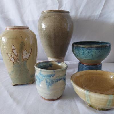 Tan & Blue Glazed Pottery (FP-BBL)
