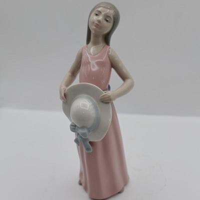 Lladro Porcelain Figurine Titled "Dreamer"
