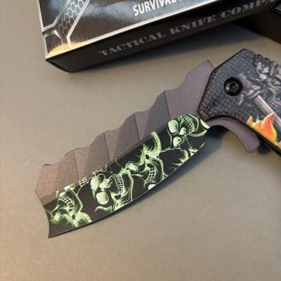 Razor Tactical - Survival Knife Series - Green Skull Handle & Blade