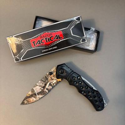 Razor Tactical - Survival Knife Series - Camouflage Blade/Black Handle