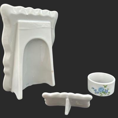 Vintage Porcelain Write-On/Wipe-Off Menu Board with Matching Place Cards & Napkin Rings