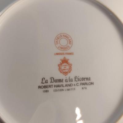 'The Lady and The Unicorn' Collectable Plate- Set of Six