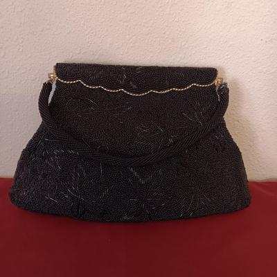 VINTAGE BEADED PURSE