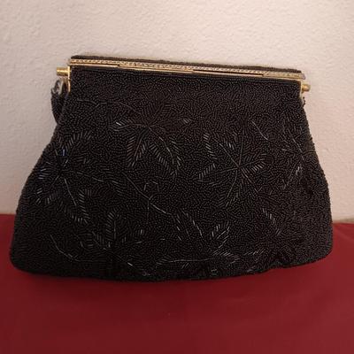 VINTAGE BEADED PURSE