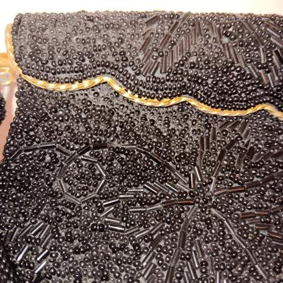 VINTAGE BEADED PURSE