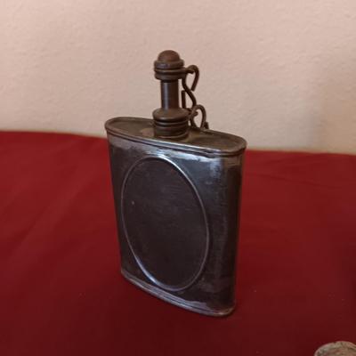 MILITARY MACHINE GUN OILER CAN, METAL COLGATE SHAVING STICK, BULLET KEYCHAIN AND SPENT CARTRIDGES