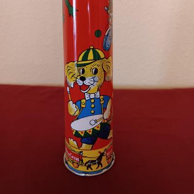 TIN WORLD CIRCUS HORN AND 3 CLICKER CRICKETS