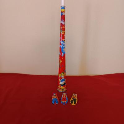 TIN WORLD CIRCUS HORN AND 3 CLICKER CRICKETS
