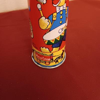 TIN WORLD CIRCUS HORN AND 3 CLICKER CRICKETS