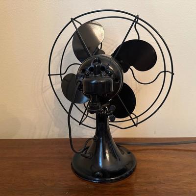 Vintage Emerson 10” Fan 2250B