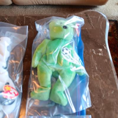 LIKE NEW MCDONALD'S AND STANDARD SIZE TY BEANIE BABIES