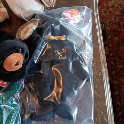 LIKE NEW STANDARD SIZE TY BEANIE BABIES WITH SOME MCDONALD'S BEANIE BABIES