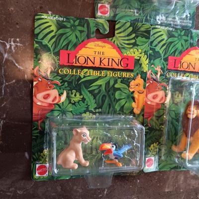 SEALED WALT DISNEY THE LION KING COLLECTIBLE FIGURES