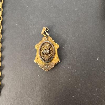 Antique Victorian 14kt Gold Mourning Pendant Locket Back Opens 10.33 Grams
