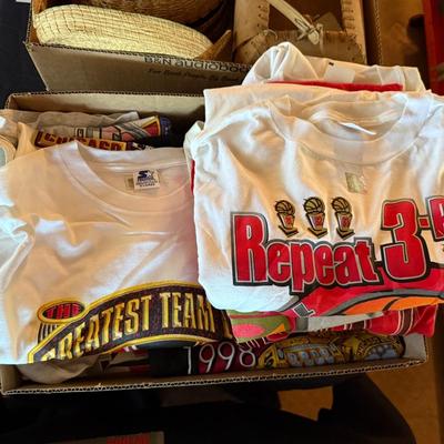 Sale Photo Thumbnail #5: Mostly new Chicago Bulls T-Shirts