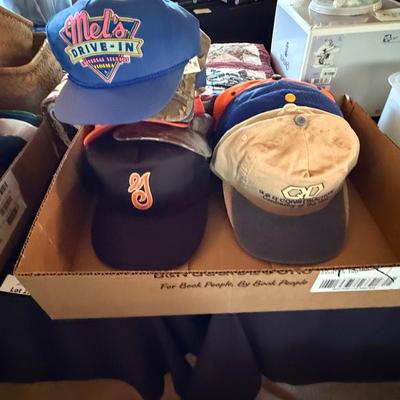 Sale Photo Thumbnail #53: Tons of Vintage hats - ball caps