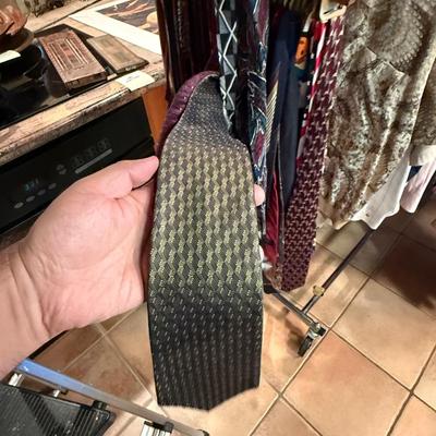 Sale Photo Thumbnail #162: Tons of Men’s Neckties & 1 pair Suspenders as shown
