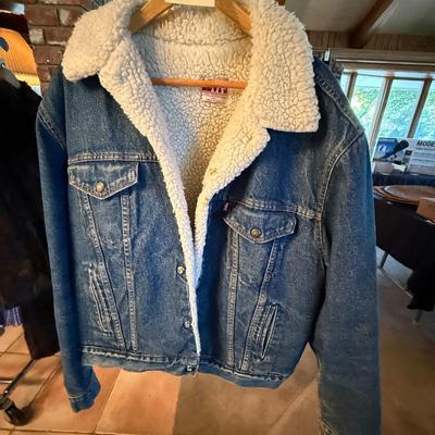 Sale Photo Thumbnail #270: 48 Large Levi’s Red Tab Jean/Denim Jacket as shown