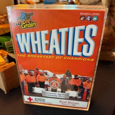 Sale Photo Thumbnail #487: Collectors Dianda Wheaties Box in acrylic holder