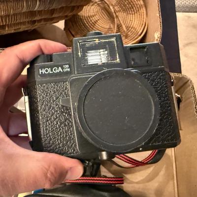 Sale Photo Thumbnail #528: all old Cameras and Camera parts & accessories