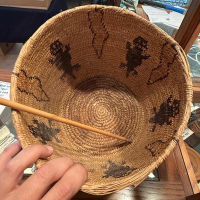 Sale Photo Thumbnail #595: Native Woven Large Basket