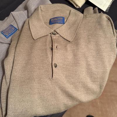 Sale Photo Thumbnail #698: lot of 6 Men’s XL Pendleton Sweaters
