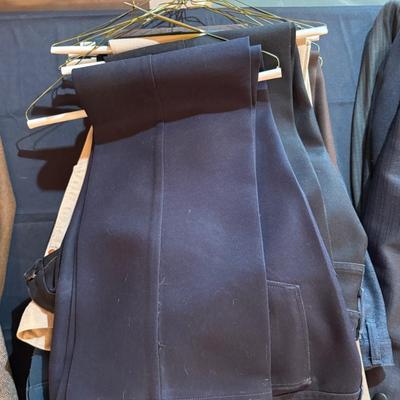 Sale Photo Thumbnail #729: 9 Pairs of Men’s Dress Slacks/Pants in 38w x 34l 