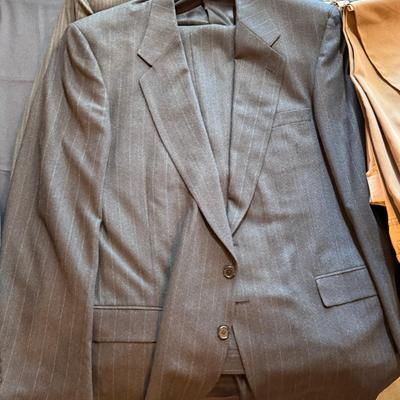 Sale Photo Thumbnail #735: Set of 4 Men’s 2 Pieces Suits as shown