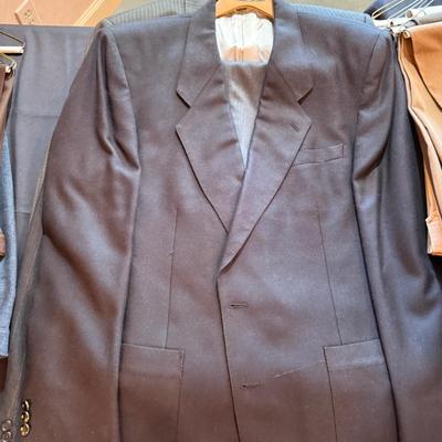 Sale Photo Thumbnail #734: Set of 4 Men’s 2 Pieces Suits as shown