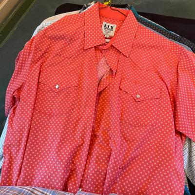 Sale Photo Thumbnail #753: Ely Cattleman, Panhandle Slim XL Men’s short shirts