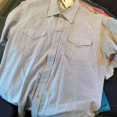 Sale Photo Thumbnail #752: Ely Cattleman, Panhandle Slim XL Men’s short shirts