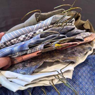 Sale Photo Thumbnail #777: 13 Various Men’s short sleeve button up XL shirts