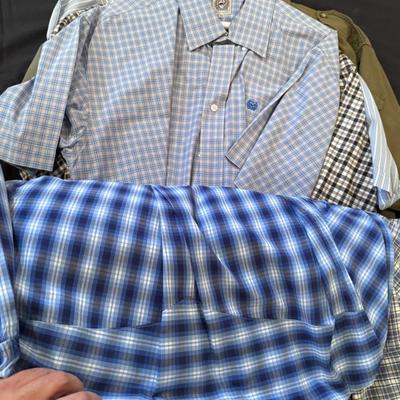 Sale Photo Thumbnail #776: 13 Various Men’s short sleeve button up XL shirts