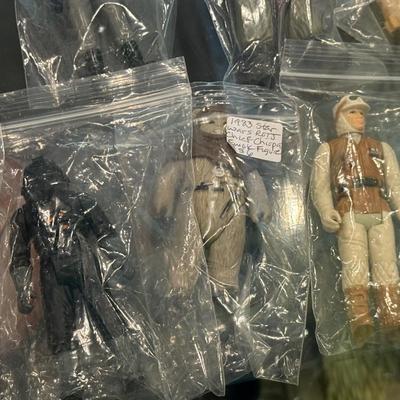 Sale Photo Thumbnail #838: 8 Original Star Wars Action Figures as shown