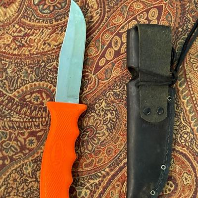 Sale Photo Thumbnail #861: Model 5719KE Cutco fixed blade knife & Sheath