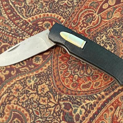 Sale Photo Thumbnail #876: 3” blade Beretta folding pocket knife w/bullet theme