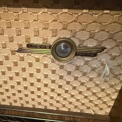 Sale Photo Thumbnail #1020: Untested old Loewe Opta “Venus” Radio