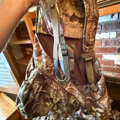Sale Photo Thumbnail #1094: various size Camo Pants/Jackets/shirts/bags Etc