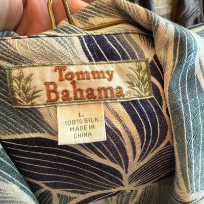 Sale Photo Thumbnail #1113: 2 Silk Tommy Bahama Men’s Lg & XL tropical shirts