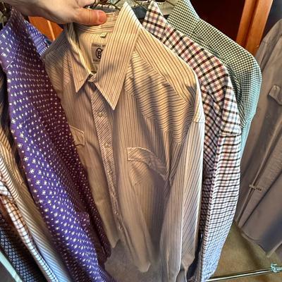 Sale Photo Thumbnail #1143: 10 assorted XL Men’s Long Sleeve button up shirts