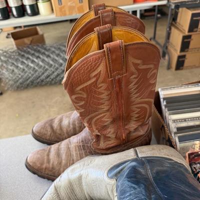 Sale Photo Thumbnail #1262: Various Men's used Cowboy Boots - 11.5 & 12 sized